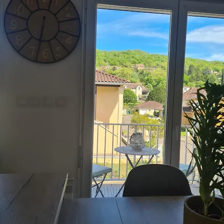 Apartment Cosy Et Lumineux Entre Sarlat Et Rocamadour Souillac